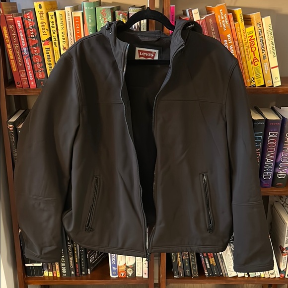 Levi's Black Men's Soft Shell Jacket - Picture 1 of 5